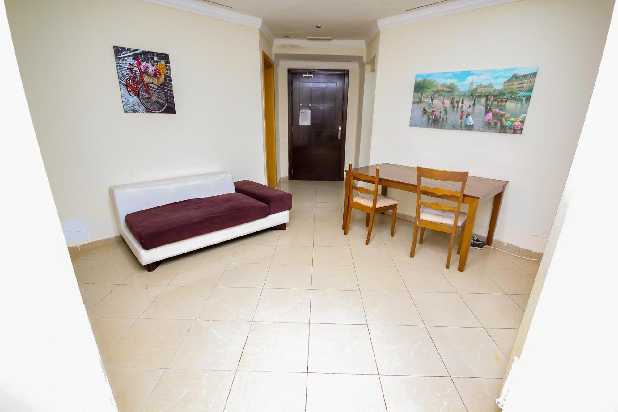 Budget Rooms With Private Bathroom For 'Girls' Only In Dubai, Marina Dış mekan fotoğraf